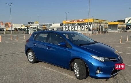 Toyota Auris II, 2014 год, 1 750 000 рублей, 4 фотография