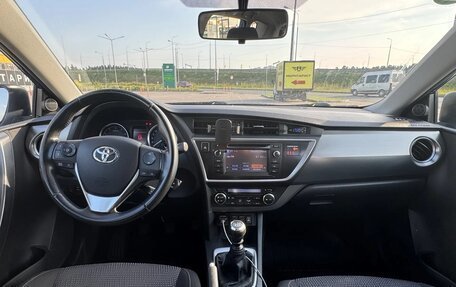 Toyota Auris II, 2014 год, 1 750 000 рублей, 12 фотография