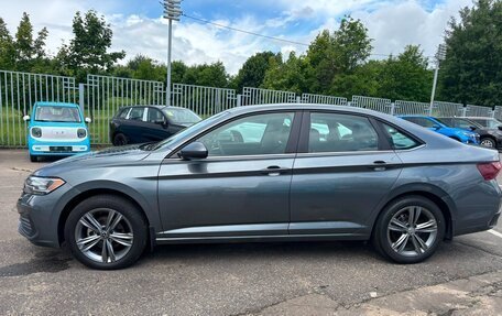 Volkswagen Jetta VII, 2023 год, 2 200 000 рублей, 2 фотография