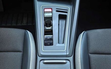 Volkswagen Golf VIII, 2023 год, 2 057 000 рублей, 14 фотография