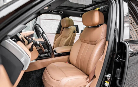 Land Rover Range Rover IV рестайлинг, 2025 год, 18 730 000 рублей, 12 фотография