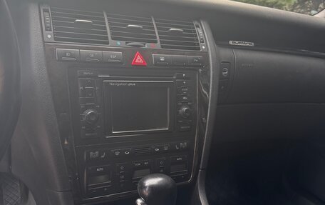 Audi S8, 1999 год, 8 000 000 рублей, 22 фотография