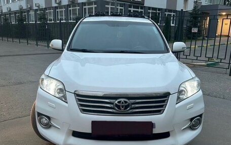 Toyota RAV4, 2011 год, 1 430 000 рублей, 3 фотография