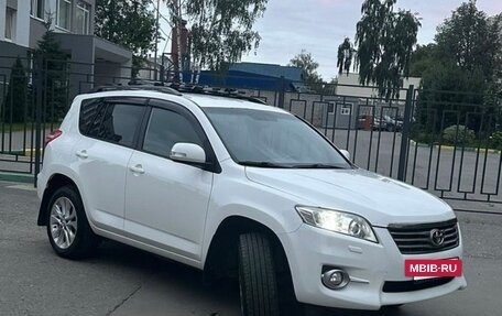 Toyota RAV4, 2011 год, 1 430 000 рублей, 2 фотография