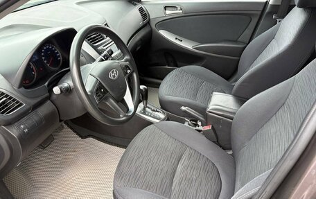 Hyundai Solaris II рестайлинг, 2015 год, 690 000 рублей, 8 фотография