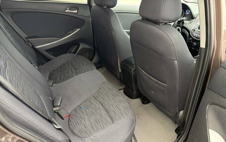Hyundai Solaris II рестайлинг, 2015 год, 690 000 рублей, 11 фотография
