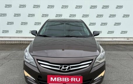 Hyundai Solaris II рестайлинг, 2015 год, 690 000 рублей, 2 фотография