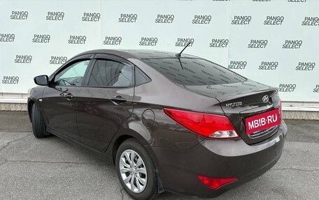 Hyundai Solaris II рестайлинг, 2015 год, 690 000 рублей, 6 фотография