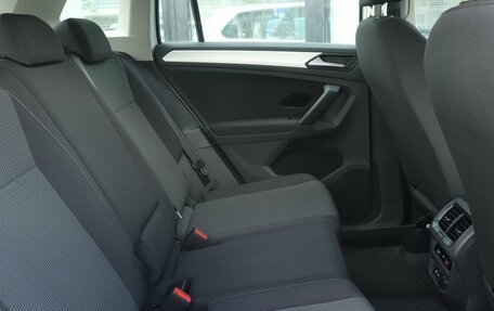 Volkswagen Tiguan II, 2021 год, 2 572 000 рублей, 8 фотография