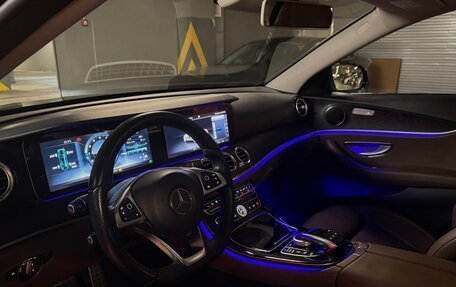 Mercedes-Benz E-Класс, 2016 год, 2 800 000 рублей, 10 фотография