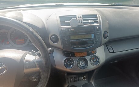 Toyota RAV4, 2011 год, 1 690 000 рублей, 9 фотография