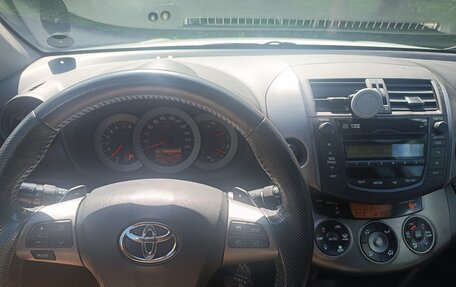 Toyota RAV4, 2011 год, 1 690 000 рублей, 10 фотография