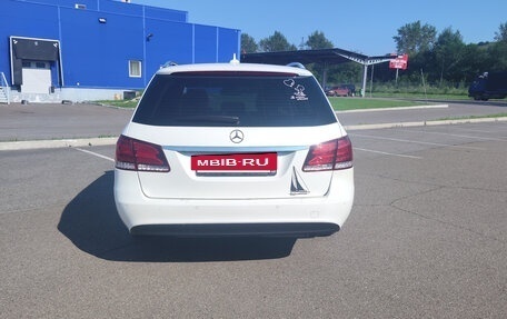 Mercedes-Benz E-Класс, 2013 год, 2 100 000 рублей, 4 фотография