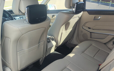 Mercedes-Benz E-Класс, 2013 год, 2 100 000 рублей, 10 фотография