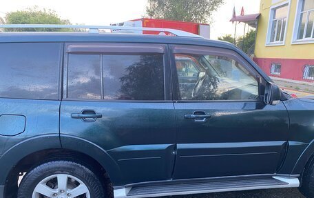 Mitsubishi Pajero IV, 2007 год, 1 200 000 рублей, 2 фотография