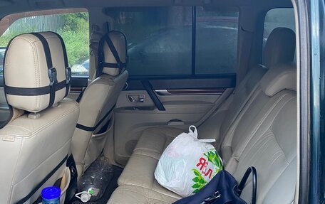 Mitsubishi Pajero IV, 2007 год, 1 200 000 рублей, 7 фотография