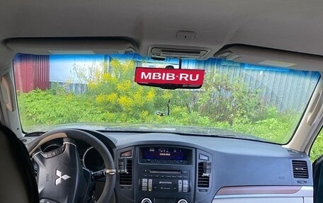 Mitsubishi Pajero IV, 2007 год, 1 200 000 рублей, 8 фотография