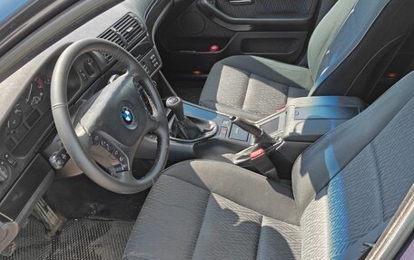 BMW 5 серия, 2003 год, 630 000 рублей, 10 фотография