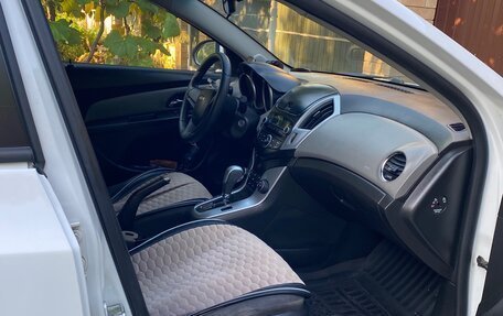 Chevrolet Cruze II, 2013 год, 700 000 рублей, 7 фотография