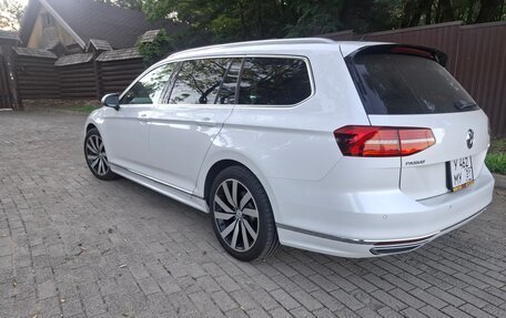 Volkswagen Passat B8 рестайлинг, 2015 год, 2 100 000 рублей, 3 фотография