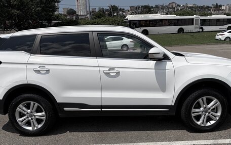 Geely Atlas, 2024 год, 1 500 000 рублей, 3 фотография