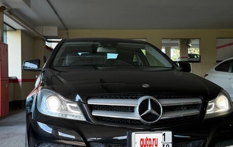 Mercedes-Benz C-Класс, 2011 год, 1 650 000 рублей, 3 фотография