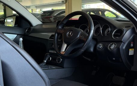 Mercedes-Benz C-Класс, 2011 год, 1 650 000 рублей, 6 фотография