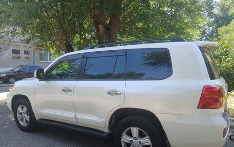 Toyota Land Cruiser 200, 2012 год, 3 800 000 рублей, 2 фотография