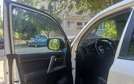 Toyota Land Cruiser 200, 2012 год, 3 800 000 рублей, 9 фотография