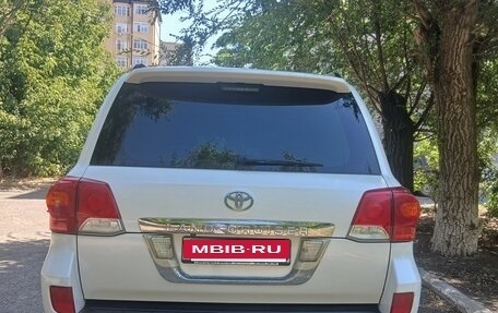 Toyota Land Cruiser 200, 2012 год, 3 800 000 рублей, 4 фотография