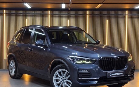 BMW X5, 2019 год, 6 200 000 рублей, 3 фотография