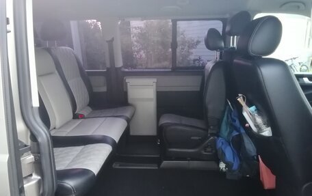 Volkswagen Caravelle T6 рестайлинг, 2015 год, 3 400 000 рублей, 4 фотография