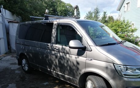 Volkswagen Caravelle T6 рестайлинг, 2015 год, 3 400 000 рублей, 8 фотография