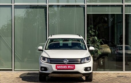 Volkswagen Tiguan I, 2015 год, 1 695 000 рублей, 2 фотография