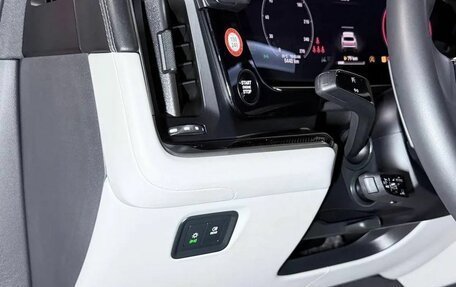 Porsche Cayenne III, 2024 год, 14 999 000 рублей, 16 фотография