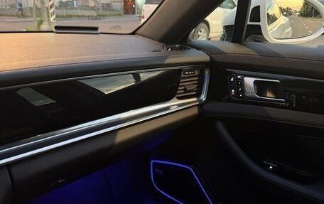 Porsche Panamera II рестайлинг, 2019 год, 7 000 000 рублей, 31 фотография