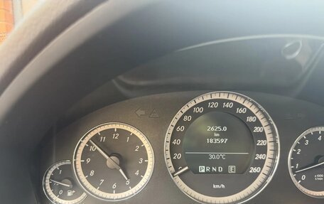 Mercedes-Benz E-Класс, 2010 год, 1 550 000 рублей, 8 фотография