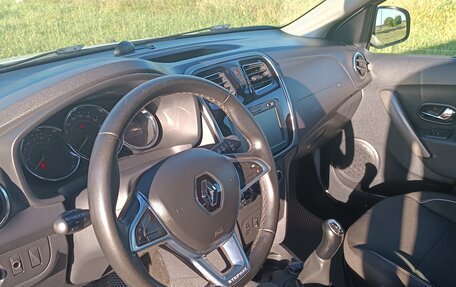 Renault Sandero II рестайлинг, 2020 год, 800 000 рублей, 8 фотография