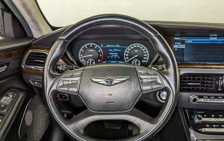 Genesis G90 I рестайлинг, 2017 год, 2 405 000 рублей, 23 фотография