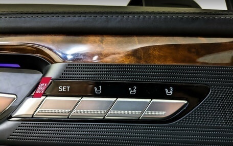 Genesis G90 I рестайлинг, 2017 год, 2 405 000 рублей, 22 фотография