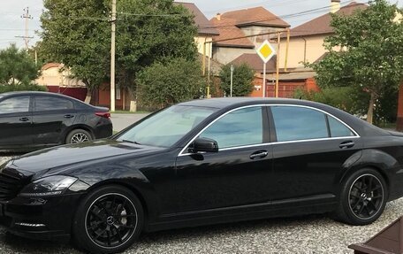 Mercedes-Benz S-Класс, 2007 год, 1 180 000 рублей, 1 фотография