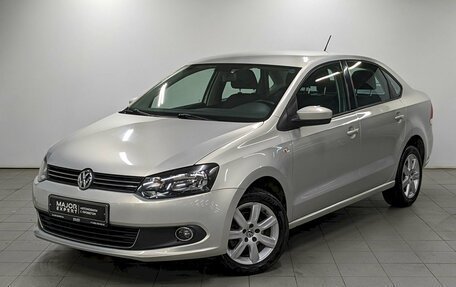 Volkswagen Polo VI (EU Market), 2014 год, 950 000 рублей, 1 фотография