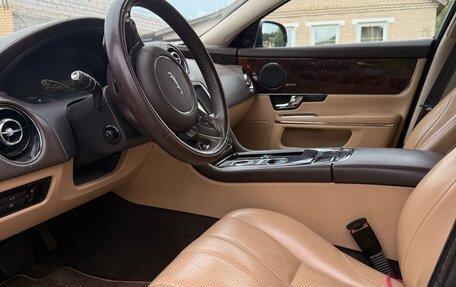 Jaguar XJ IV (X351), 2013 год, 2 050 000 рублей, 6 фотография