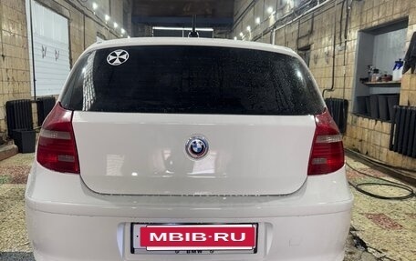 BMW 1 серия, 2009 год, 630 000 рублей, 3 фотография