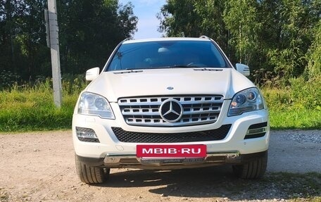 Mercedes-Benz M-Класс, 2010 год, 1 650 000 рублей, 3 фотография