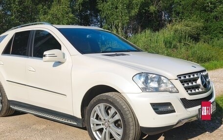 Mercedes-Benz M-Класс, 2010 год, 1 650 000 рублей, 2 фотография