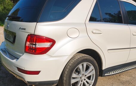 Mercedes-Benz M-Класс, 2010 год, 1 650 000 рублей, 7 фотография