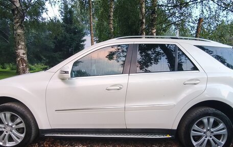 Mercedes-Benz M-Класс, 2010 год, 1 650 000 рублей, 11 фотография