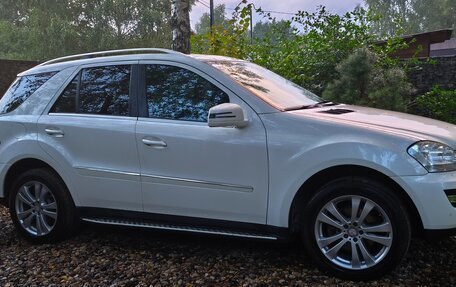 Mercedes-Benz M-Класс, 2010 год, 1 650 000 рублей, 10 фотография