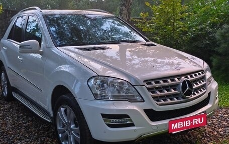 Mercedes-Benz M-Класс, 2010 год, 1 650 000 рублей, 9 фотография